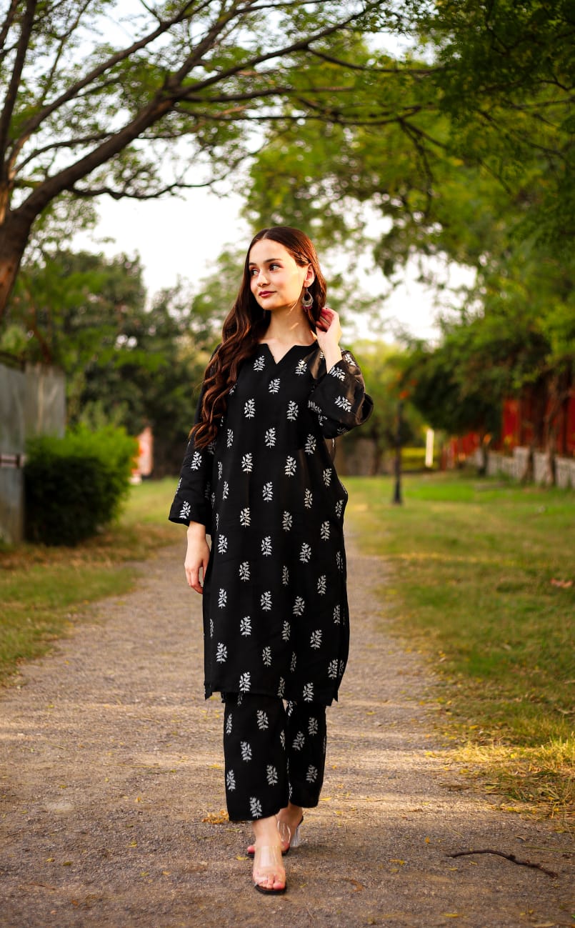 Elegant Print 2Pcs